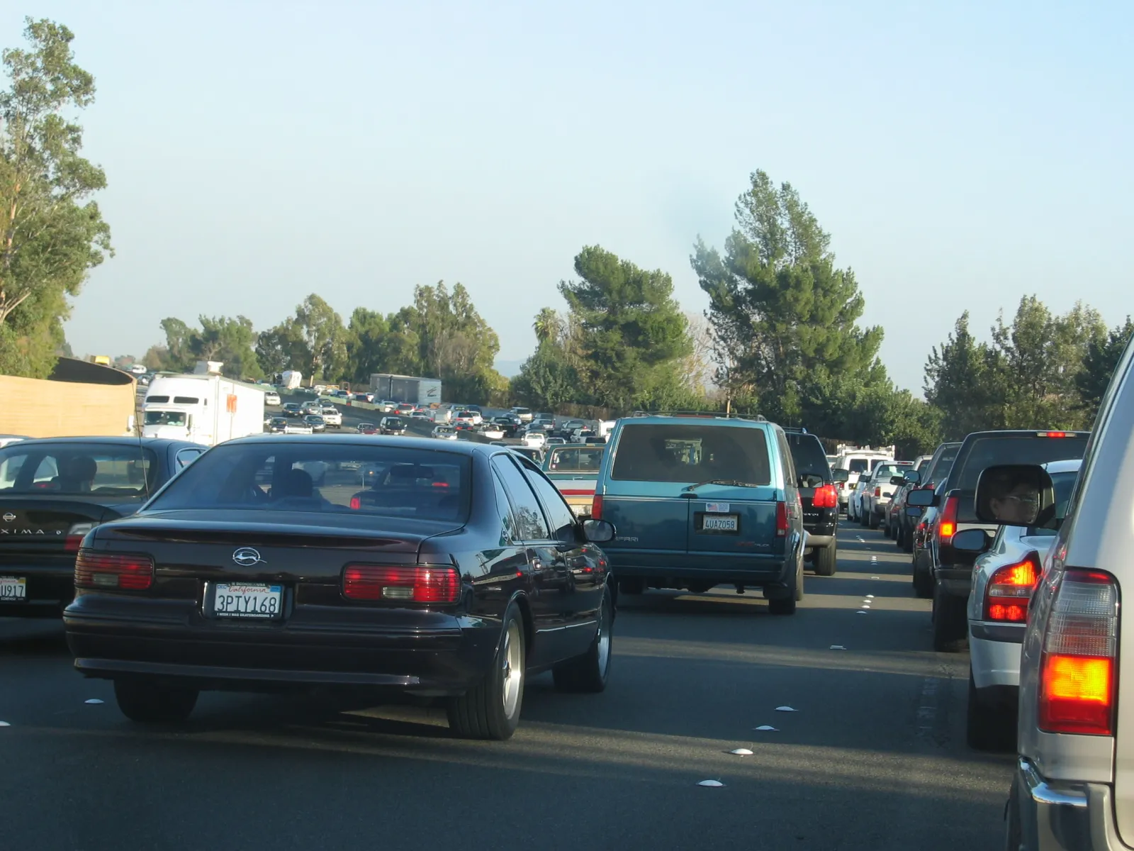 Archival 2005 traffic in Los Angeles, a representative image for US vehicle fuel economy, not the 2026 rule announcement.