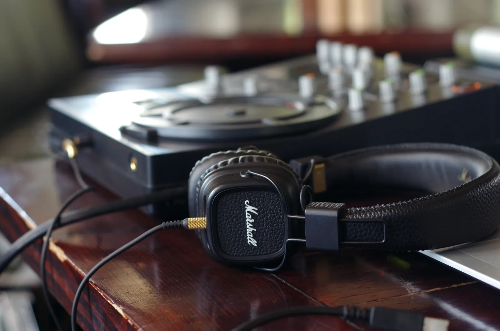 Marshall हेडफोन की 2017 की प्रतिनिधि फाइल तस्वीर; यह Nothing Headphone (1) Pro नहीं है।